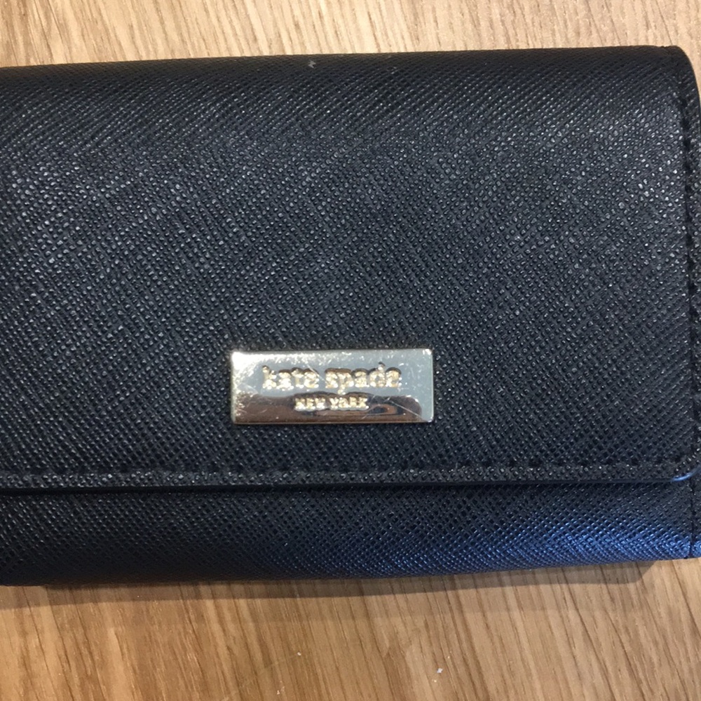 Small kate spade wallet